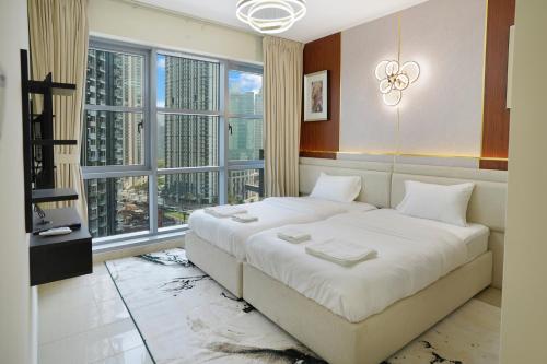 13Stnd- Luxury Living in Downtown Near Burj Khalifa & World Trade Center, Dubai