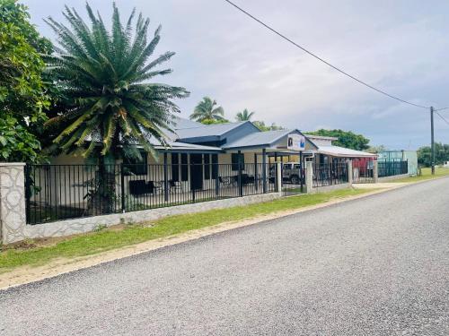 Vaikona Lodge near สนามบินลิฟูกาไอส์แลนด์