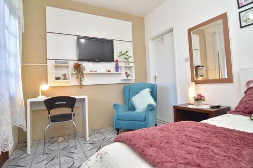 Floripa espaco independente com prox Centro e UFSC in José Mendes