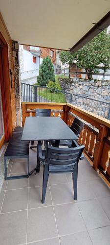 陽台/露台, Altrove Leukerbad - Modern & Central in 洛伊克巴德市中心