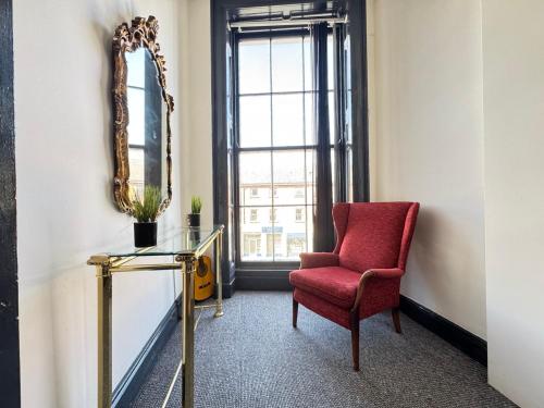 Pembroke Place Private Room 2B, Liverpool (photo 6)