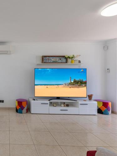 Careva Suites 21 by VillaGranCanaria - image 4