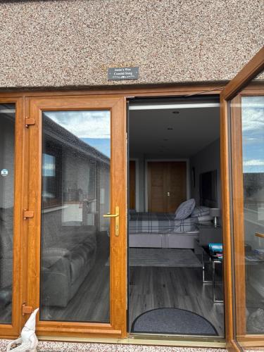 Wee Coastal Snug in Wick