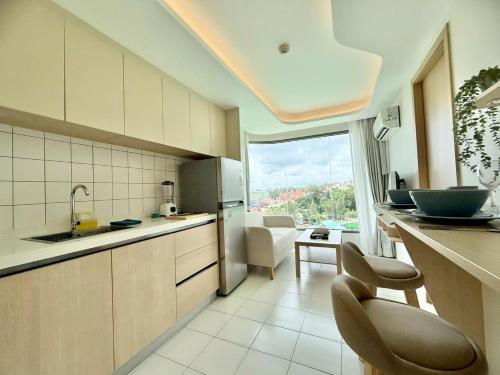 Fantasea Condo - Kamala