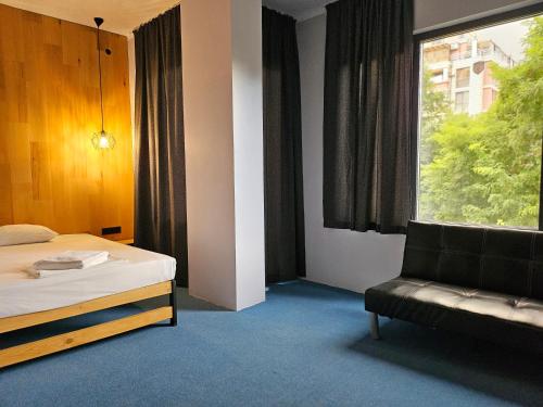 O'clock bed & SPA, Bourgas (photo 2)