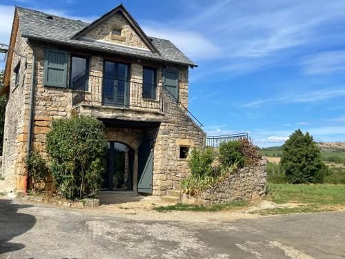 La petite maison - Location saisonnière - Sévérac-d'Aveyron