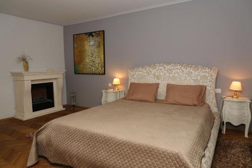 3-room luxury appartment - 120qm - up to 9 guests - Air condition - free car parking, Düsseldorf (fotografie 5)
