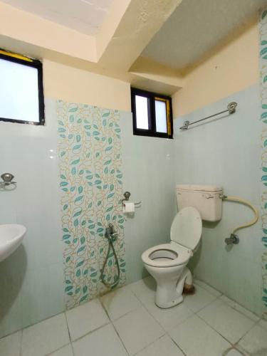 HOTEL FORESTWAY Hostel & Backpackers – Pokhara, FL