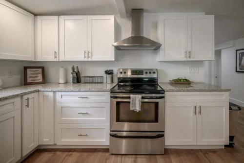 Renovated Seminole Heights Beauty - image 5