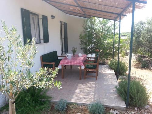  Apartments Voga in Maslinica