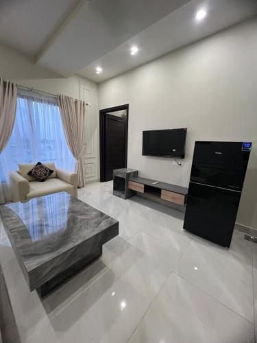 . 1-Bhk Ultra Luxury apartment Lyallpur Galleria