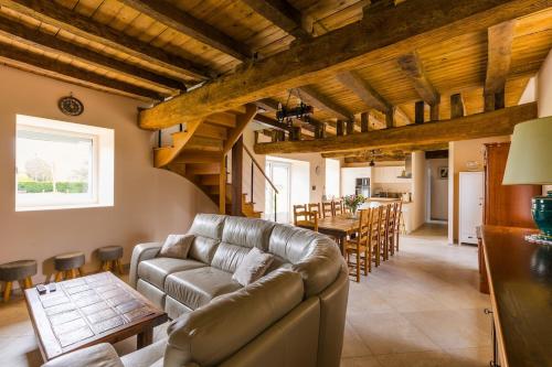 Magnifique maison familiale de 6 chambres in Saint-Clet
