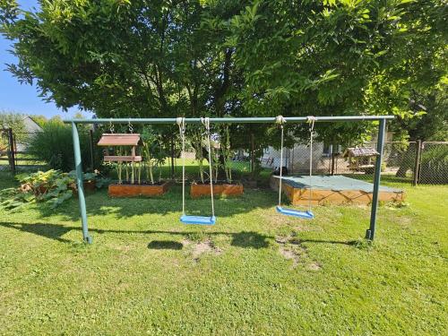 Kert, Apartmán Via Piaristi - self check in (Apartman Via Piaristi - self check in) in Pribor