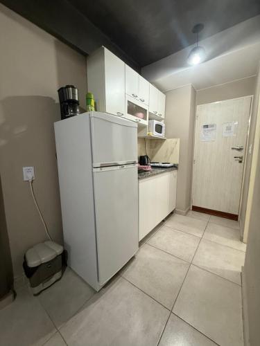 CHINO I near 테니엔테 헤네랄 벤하민 마티엔소 국제공항