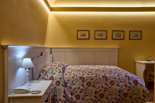 1 twin bed