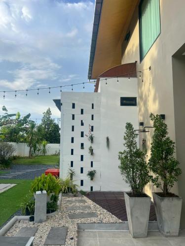 ハートヤイ Vela Pool Villa Hatyai 4つ星 ゲストハウス レストラン