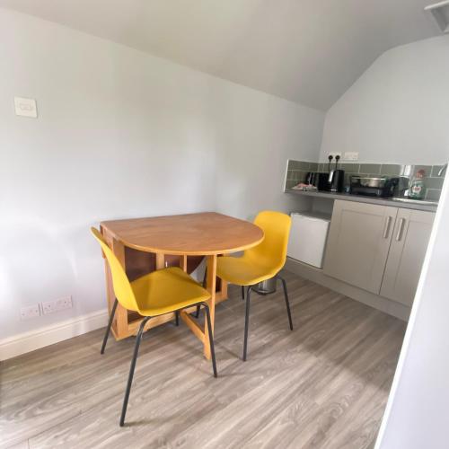 virtuve, Cold Kitchen View in Longbridge Deverill