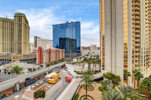 Strip View Penthouse Balcony 37617