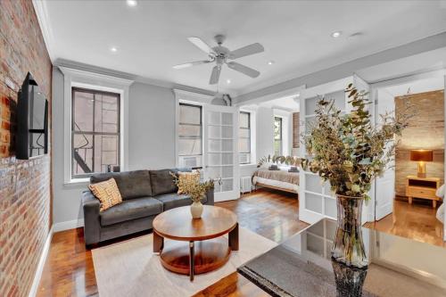 Stylish 3BR-2BA in Gramercy -Modern & Central, New York (Foto 7)