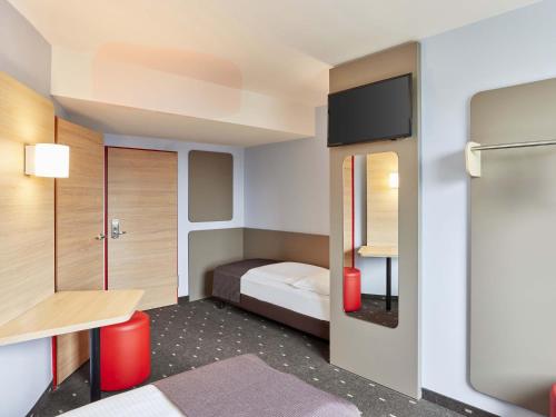 B&B Hotel Saarbrücken-Hbf - image 13