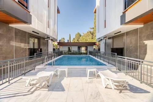 5 Min to the Sea, Luxury 1BR, Pool, Air Conditioning, Fast WiFi, Antalya (fotografie 4)