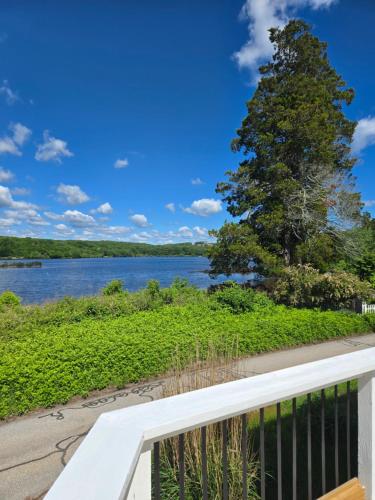 House on Thames River in Prestona (CT)