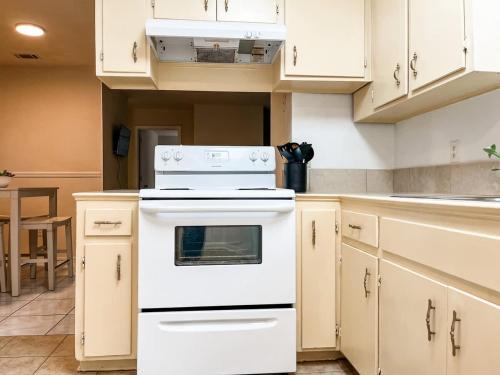 The Budget Friendly Home in Bonaventure
