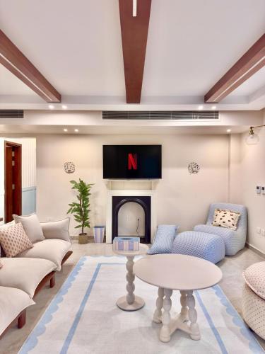 Quiet & Secure 3BR in Stone Residence, New Cairo