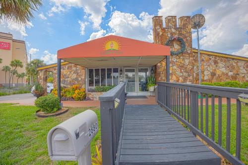 Liberty Inn and Suites Kissimmee near Disney World