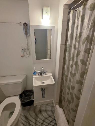 Orange Drive Hostel, Лос-Анджелес (фото 5)