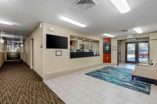 Extended Stay America Suites - St. Louis - St. Peters - 로비