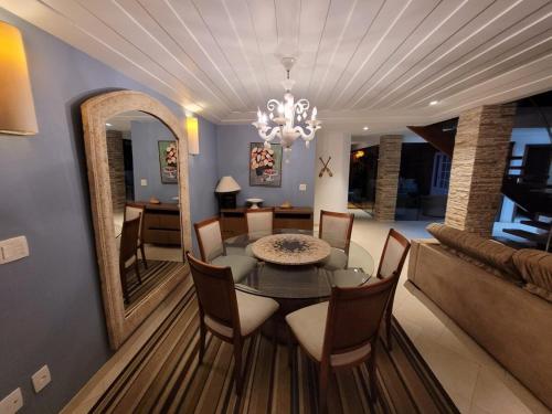 Mansion with sea access in Praia Baia Formosa