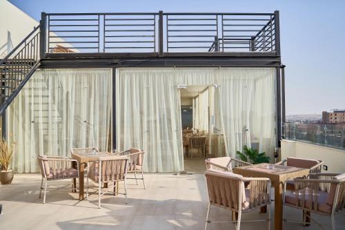 Merak Pyramids Hotel - image 10