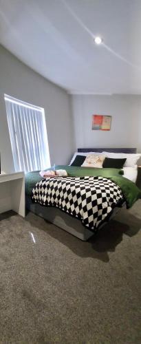 Beautiful Double Bedroom, Liverpool (photo 10)