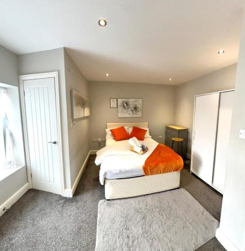 Lovely Double Bedroom, Liverpool (photo 2)