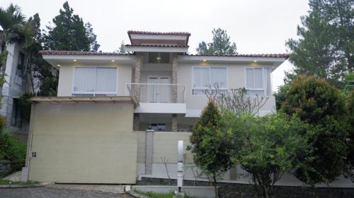 Villas Dalia Puncak N2-22