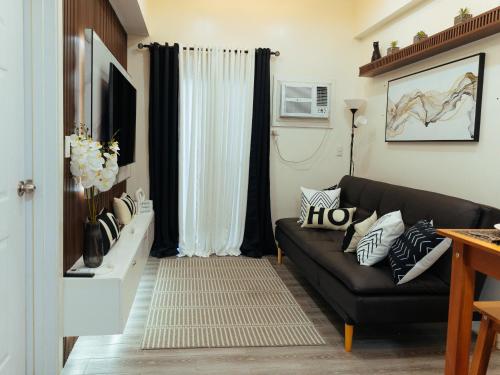 Hannah's Place 1-Bedroom at Amani Grand Condominium in Cabantian