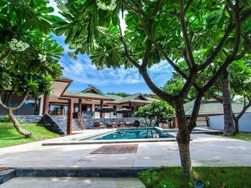 Idyllic Samui Beach Villa Resort