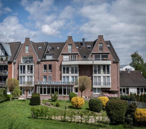 Hotel Chrisma - image 12