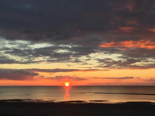 Beach, Hagaborg Bed & Breakfast in Kopingsvik