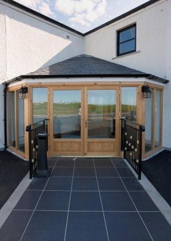 入口, 博孚旅館 (Borve House Hotel) in 路易斯島