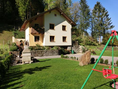 Iekārtas, Gastehaus Forstner in Loich