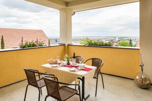 parveke/terassi, Haus Martin***- Schneeberger in Mörbisch am See