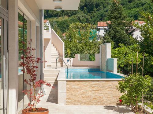 Swimming pool, Boutique Hotel and Spa Blanc & Bleu - Blanche in Bijela