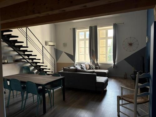 Loft-style apartment, Pierrelatte in Pierrelatte