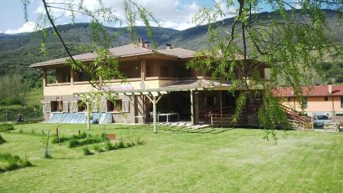 

Hotel Villaneila