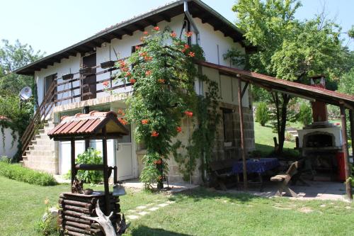 Iekārtas, Orehite-Family Hotel ,Food & Pool in Bozhichen