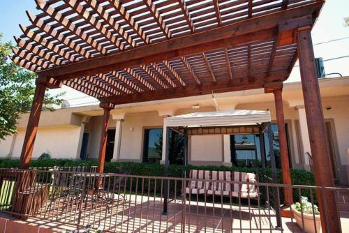 Best Western Post Oak Inn in Burnet