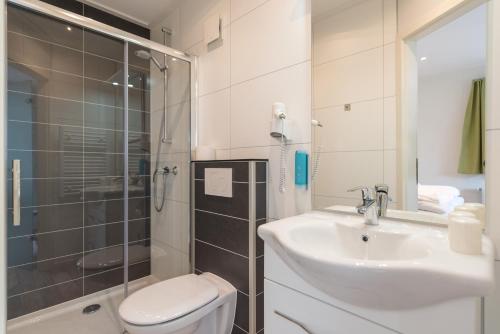 Hotel Königslinie - image 7