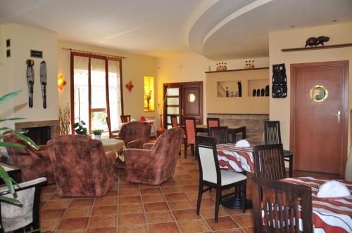 Villa Mirage - image 4